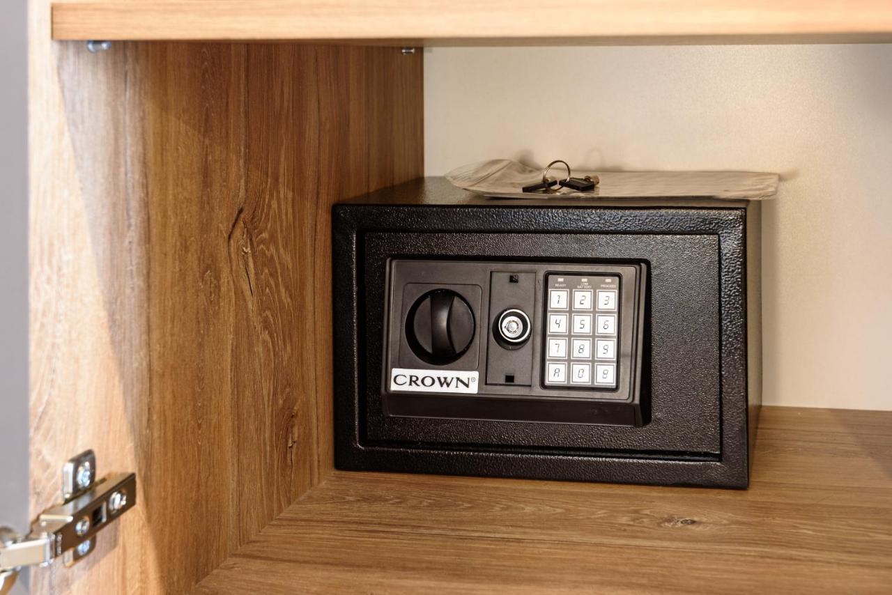 Deluxe Apartment,1552377673:JPEG