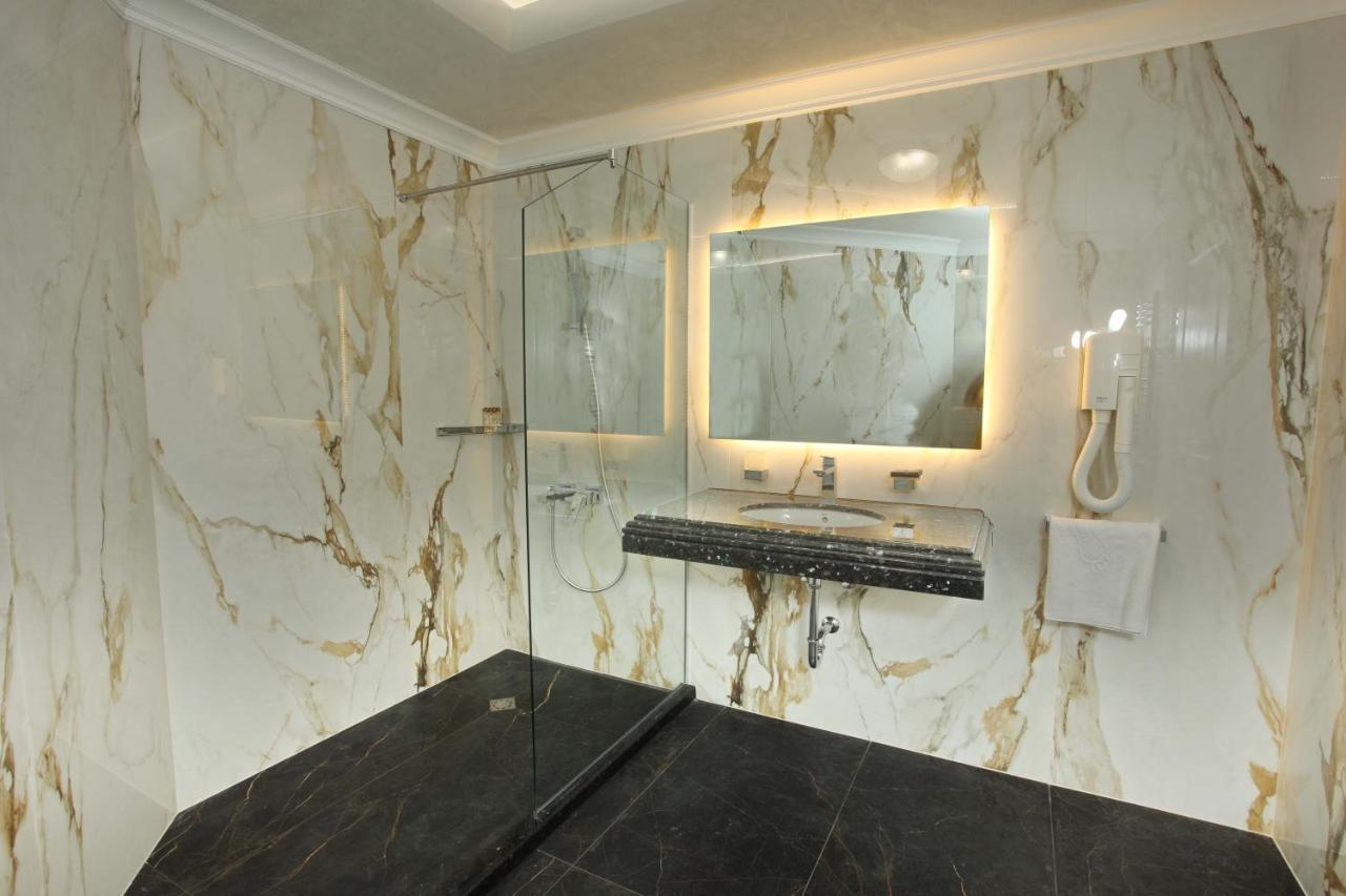 Superior Apartment,1026410890:JPEG