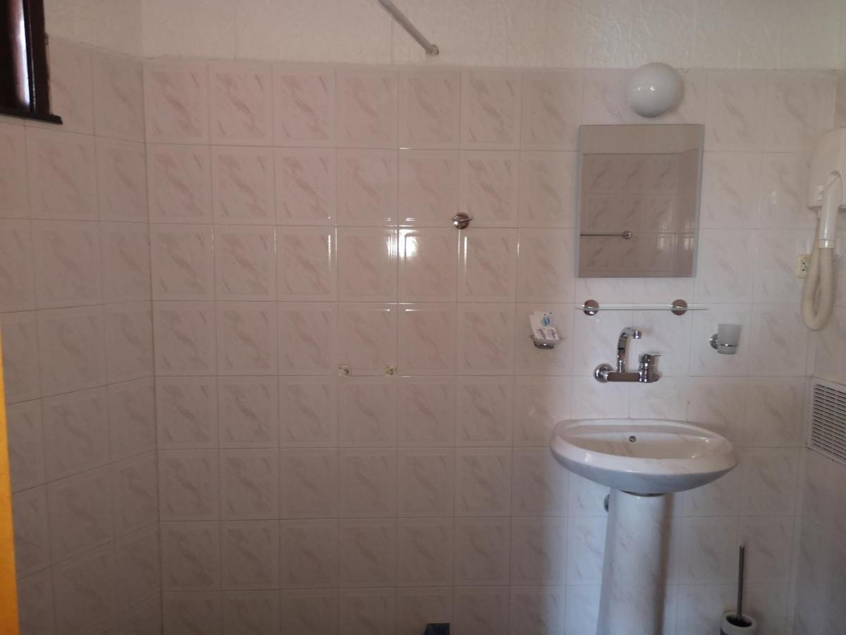 Doppel-/Zweibettzimmer mit Meerblick