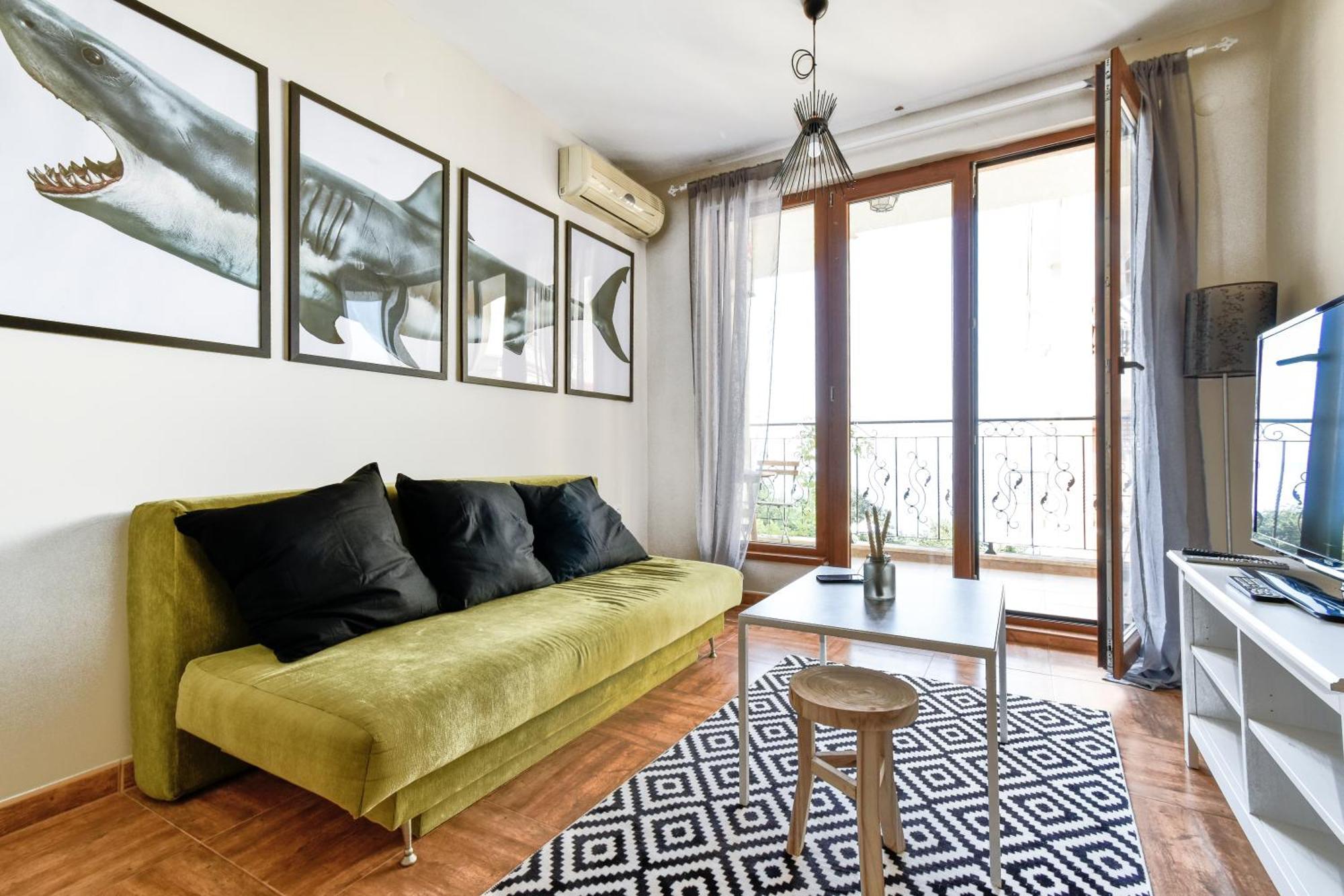 Apartment with Sea View