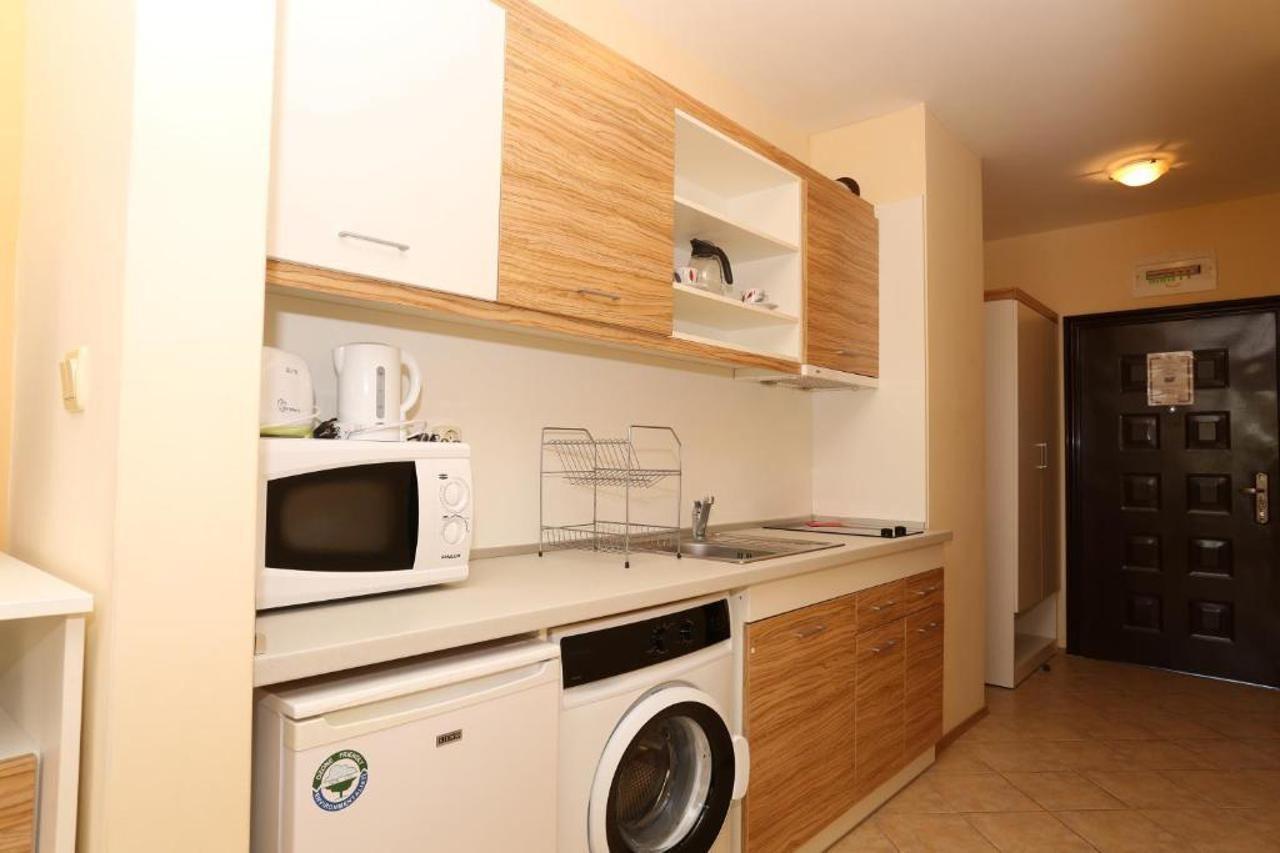 Studio mit Balkon (2 Erwachsene)