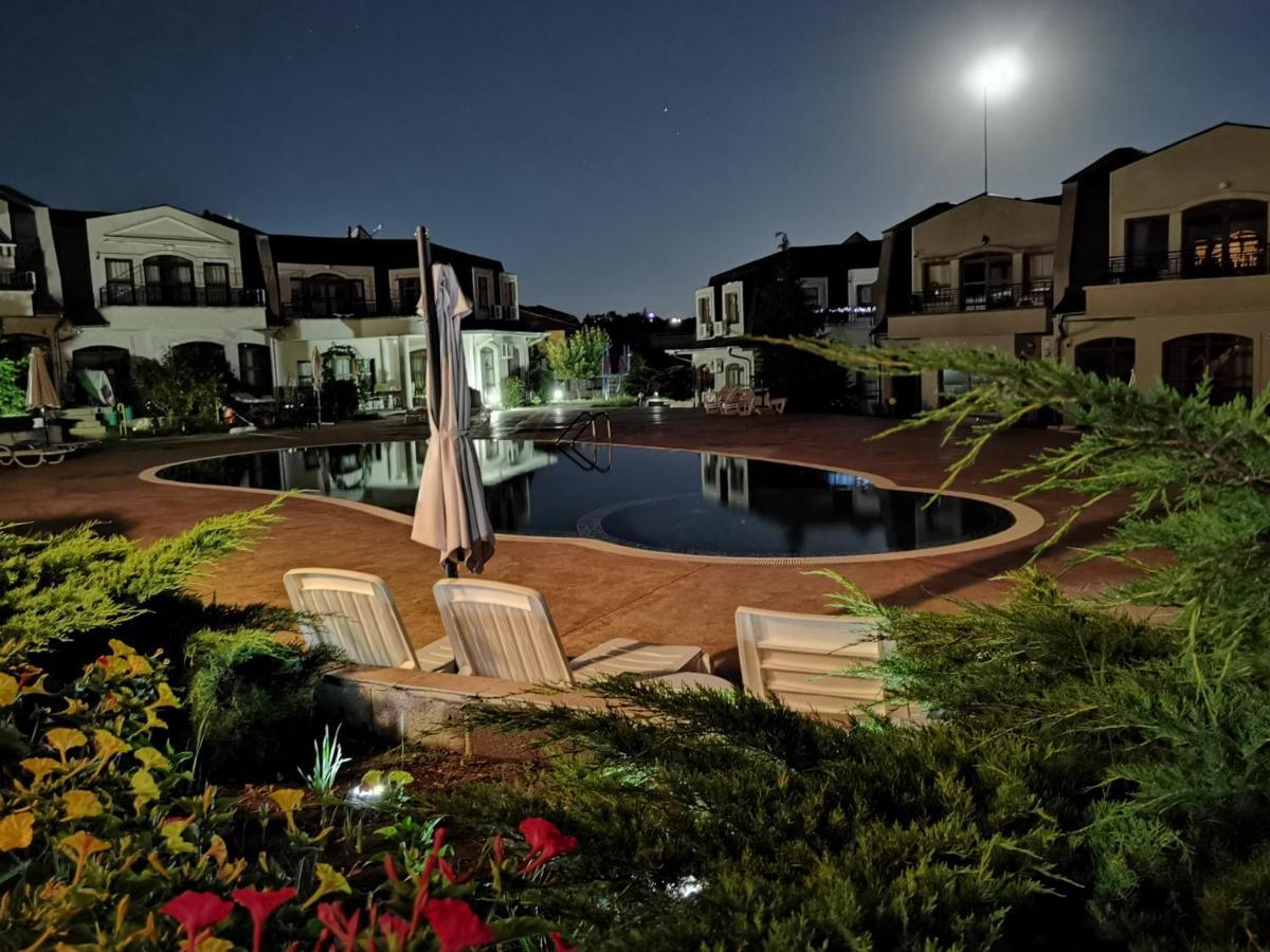 Appartement - Vue sur Piscine
