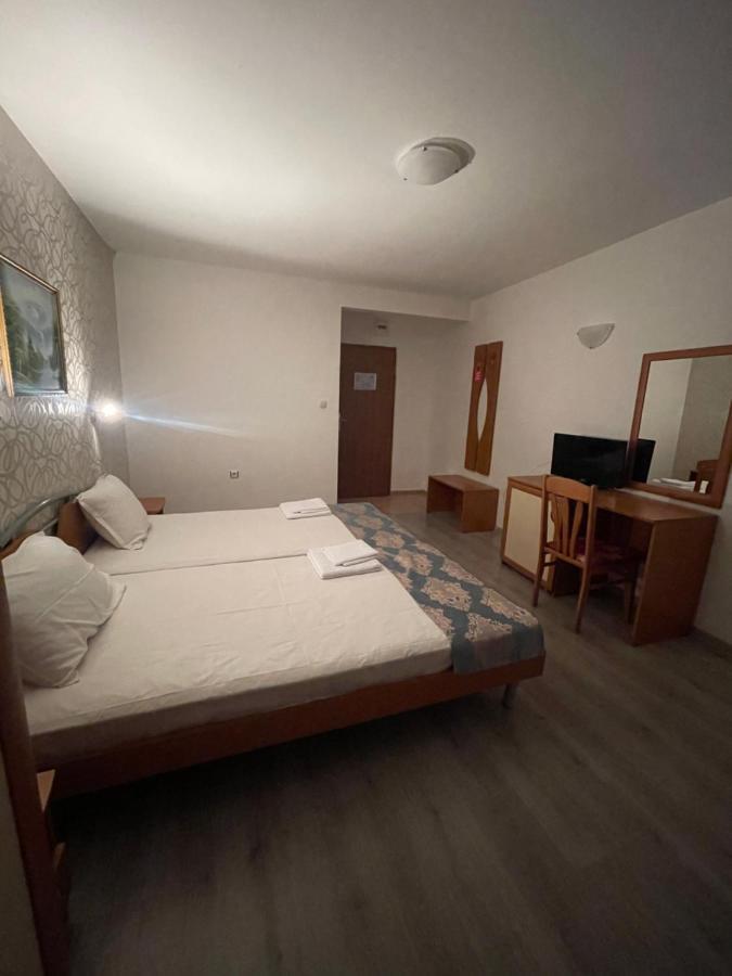 Double Room with Balcony (2 Adults + 1 Child)