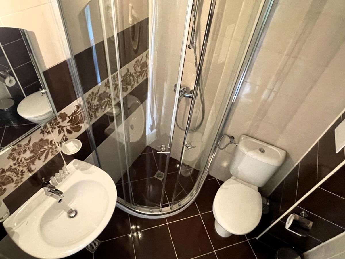 Apartament z 2 sypialniami i tarasem