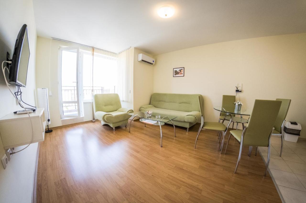 Appartement met 1 Slaapkamer en een Balkon