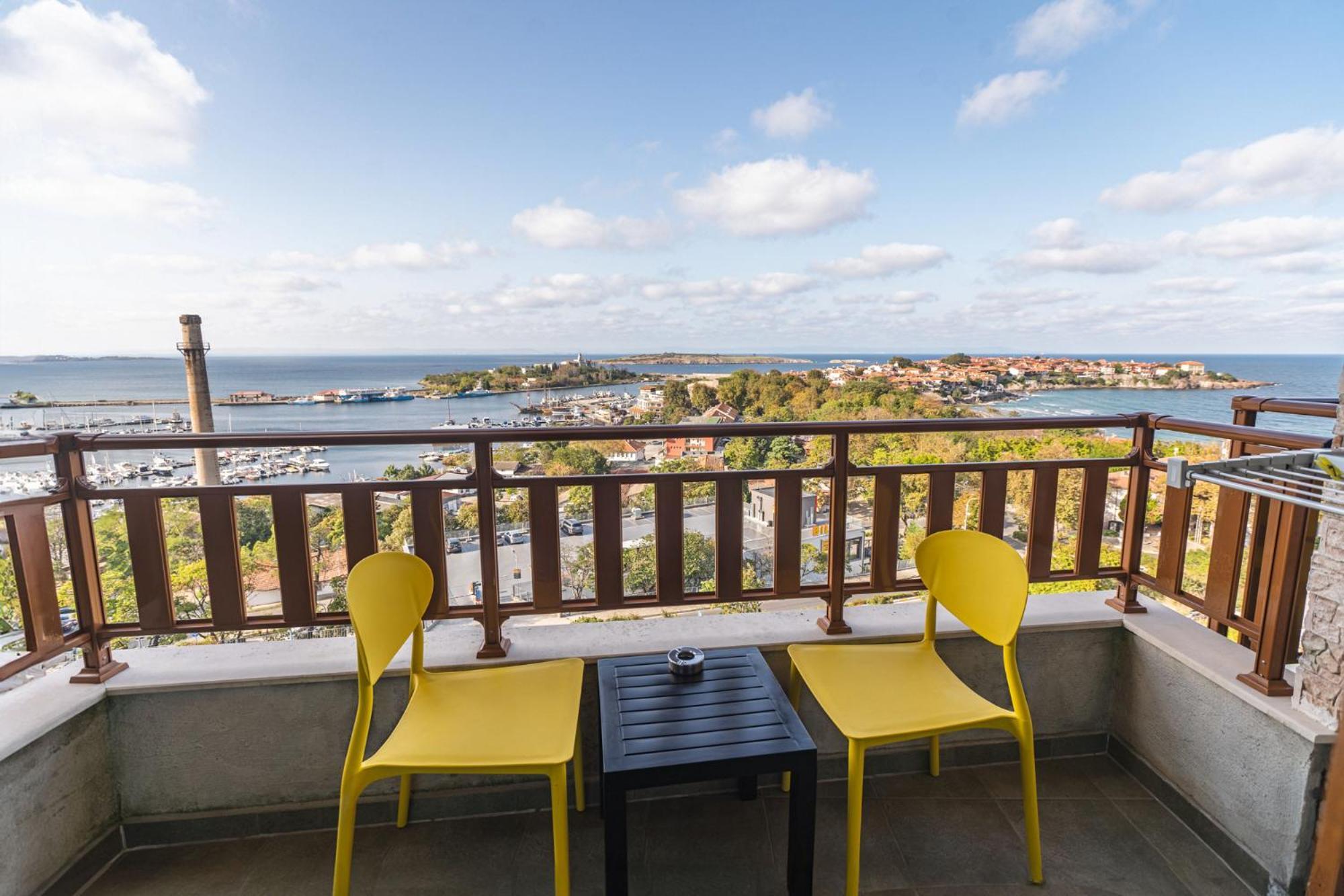 Double or Twin Room with Sea View,1540658647:JPEG