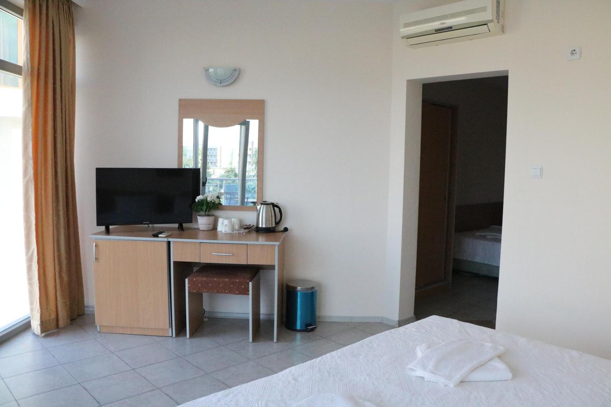 Habitación Triple con balcón