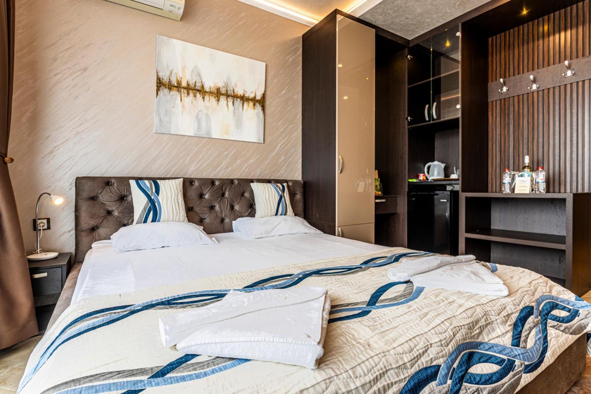 Double Room Balcony,1591503312:JPEG
