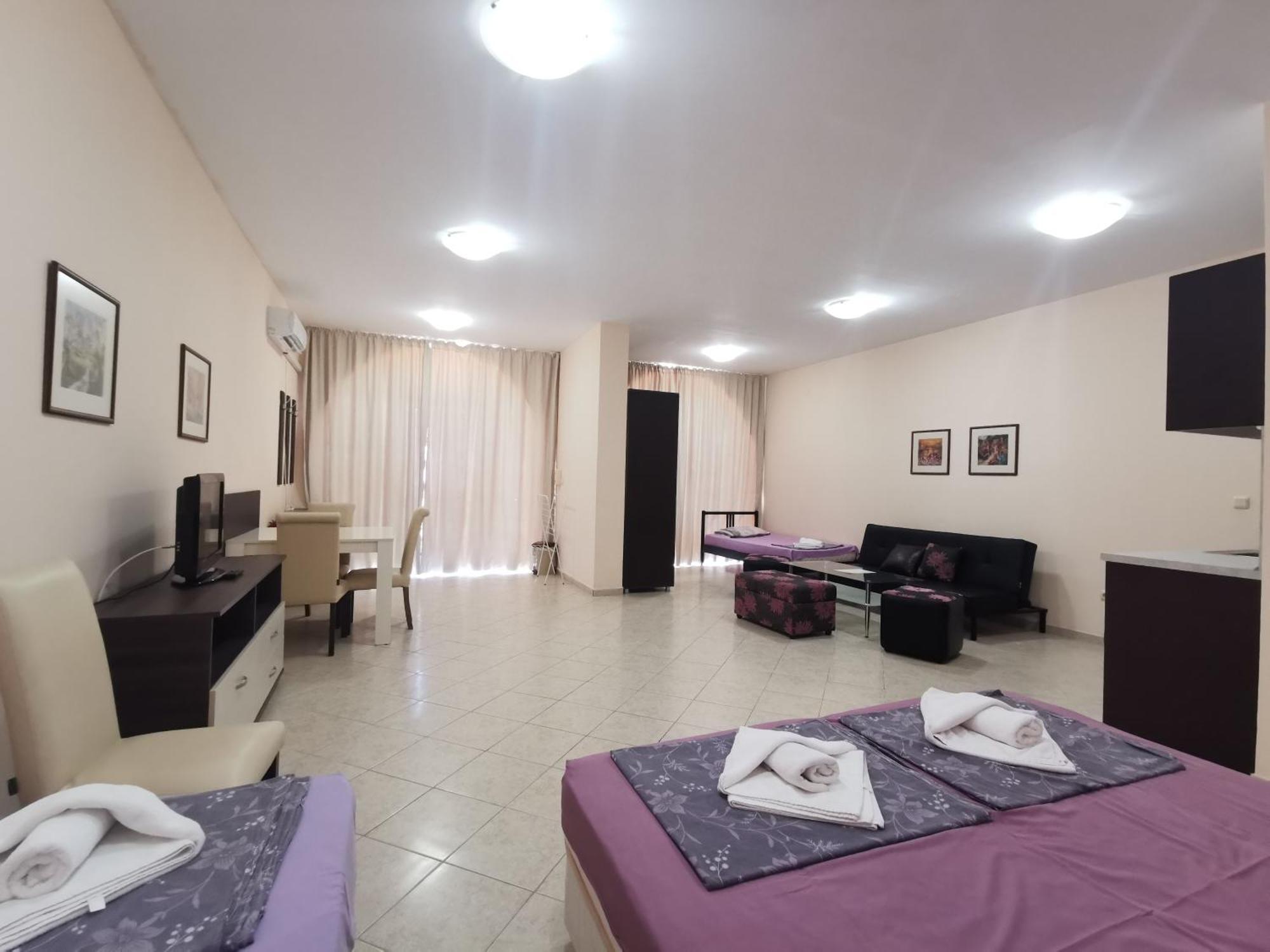 Monolocale Grand con Piscina