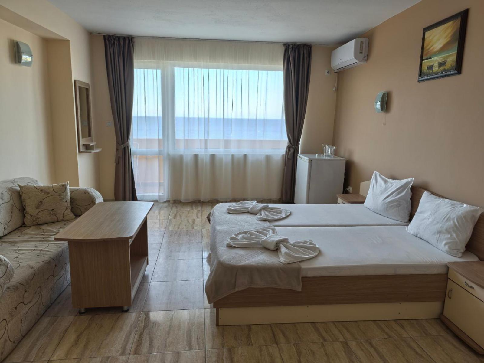 Triple Room with Balcony,1610231973:JPEG