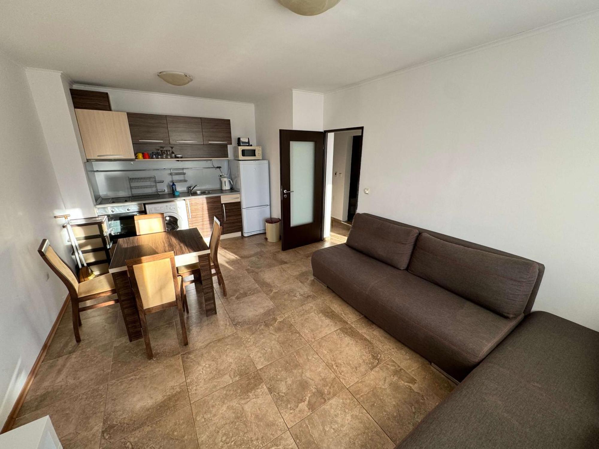 One-Bedroom Apartment,1658135436:JPEG