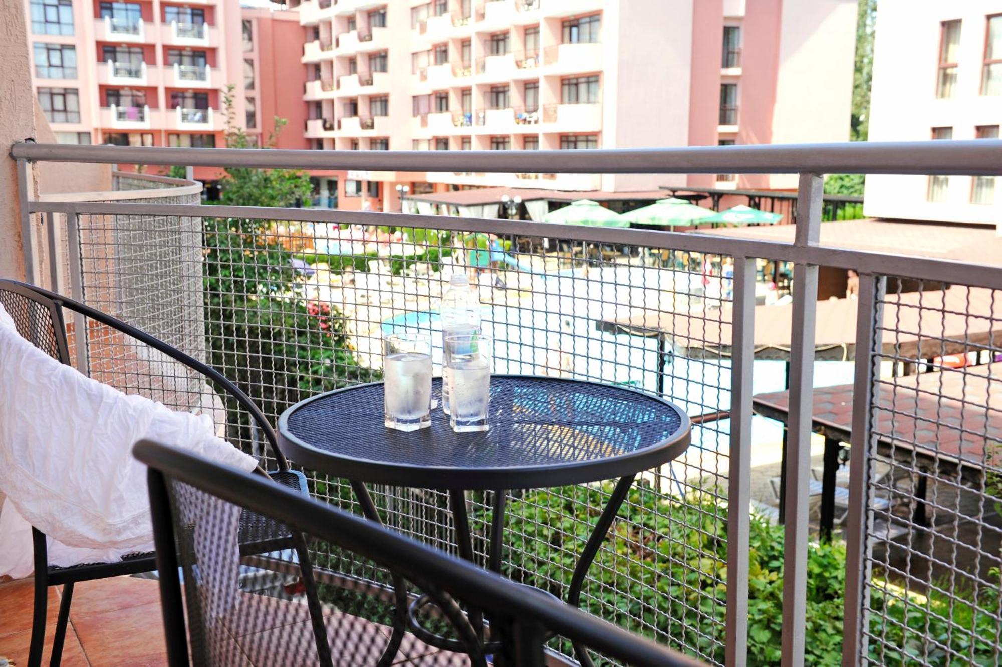 Double or Twin Room with Balcony - Free WiFi,1121377026:JPEG