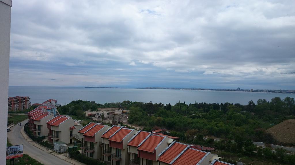 Apartment mit 1 Schlafzimmer, Balkon und Meerblick