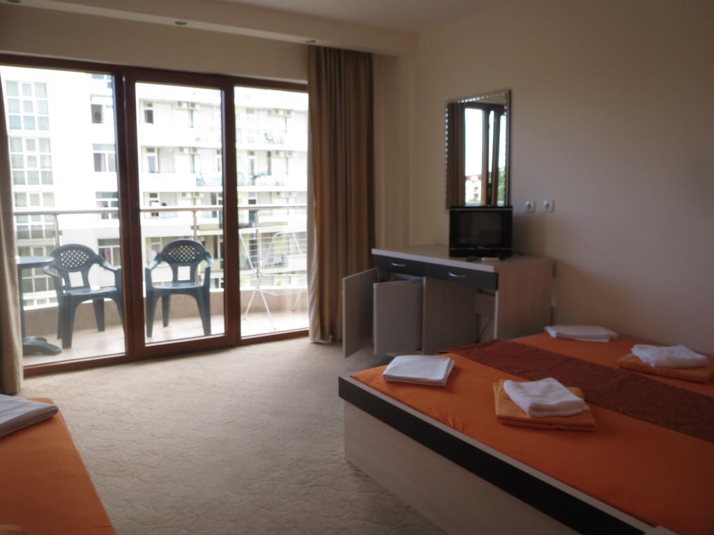 Dreibettzimmer