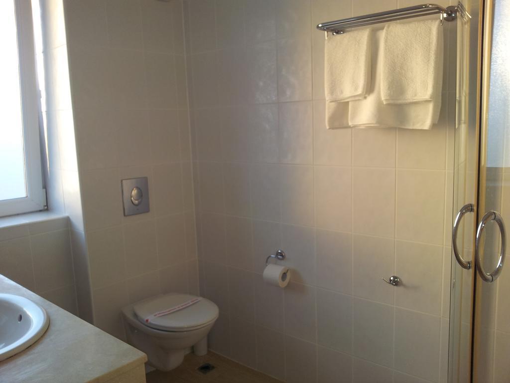 Double or Twin Room with City View,736862701:JPEG