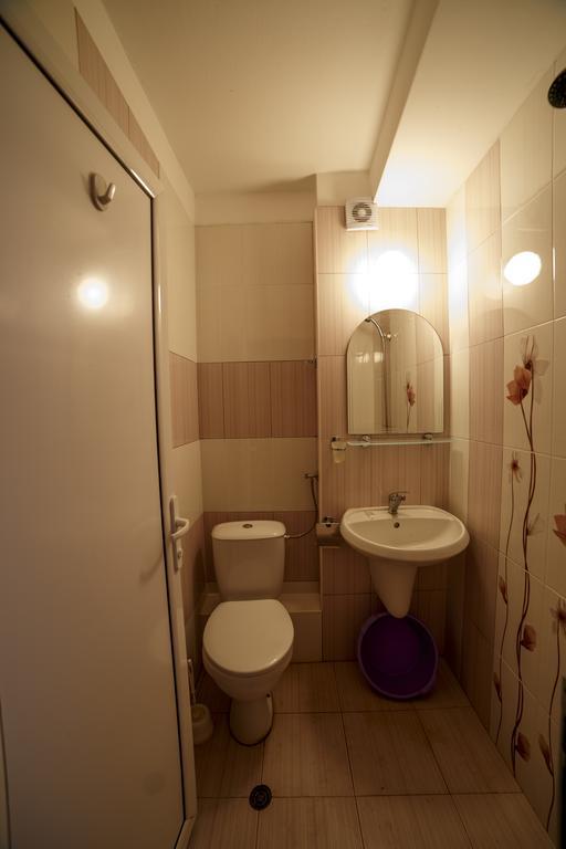 Pokój z 2 łóżkami pojedynczymi i balkonem