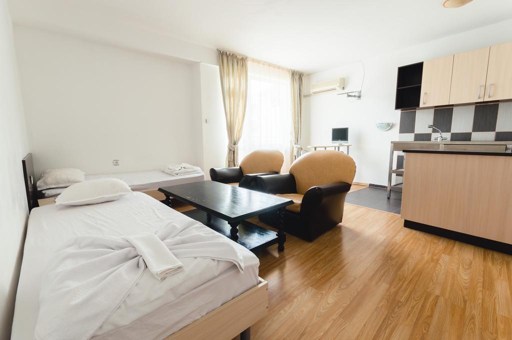 Suite mit 1 Schlafzimmer und Balkon (4 Erwachsene)