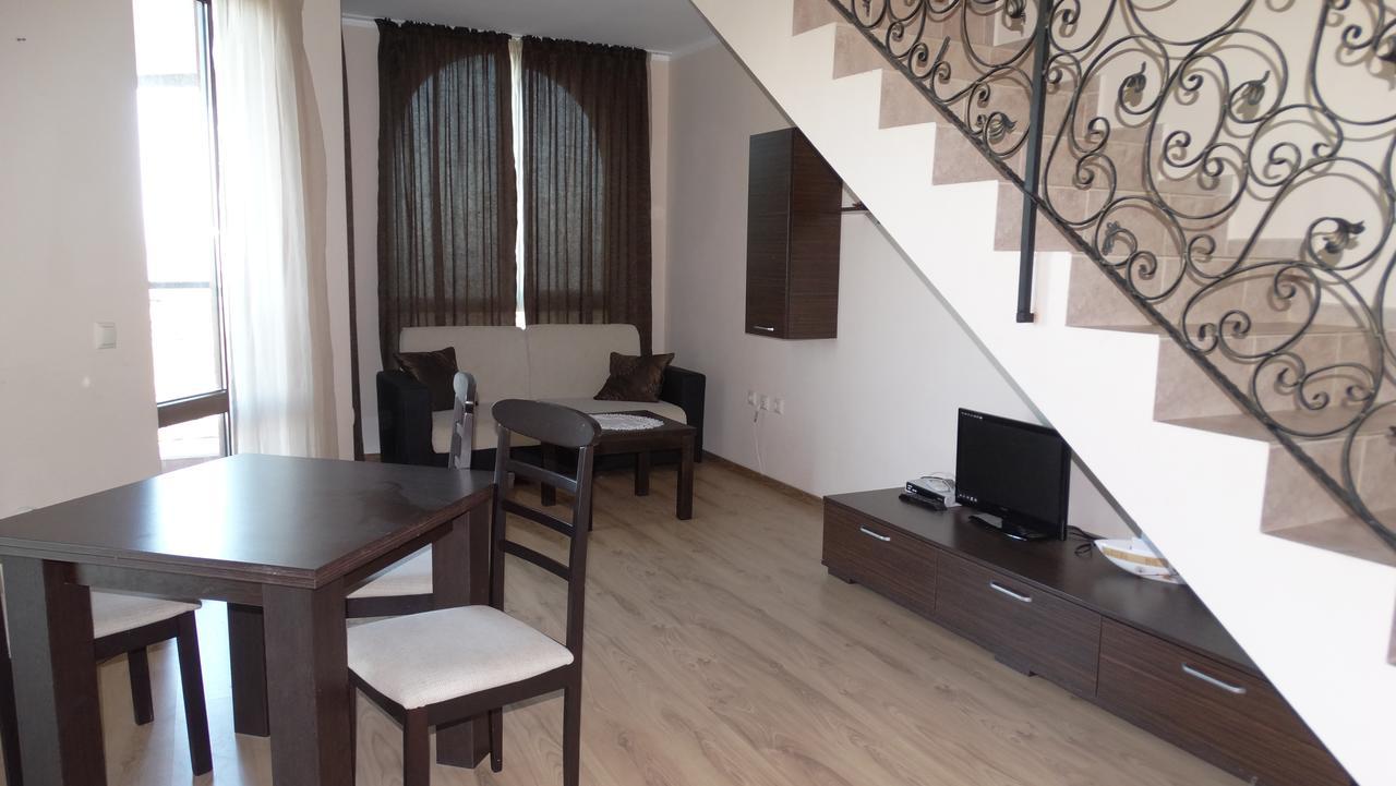 Appartement en Duplex – Vue sur Mer