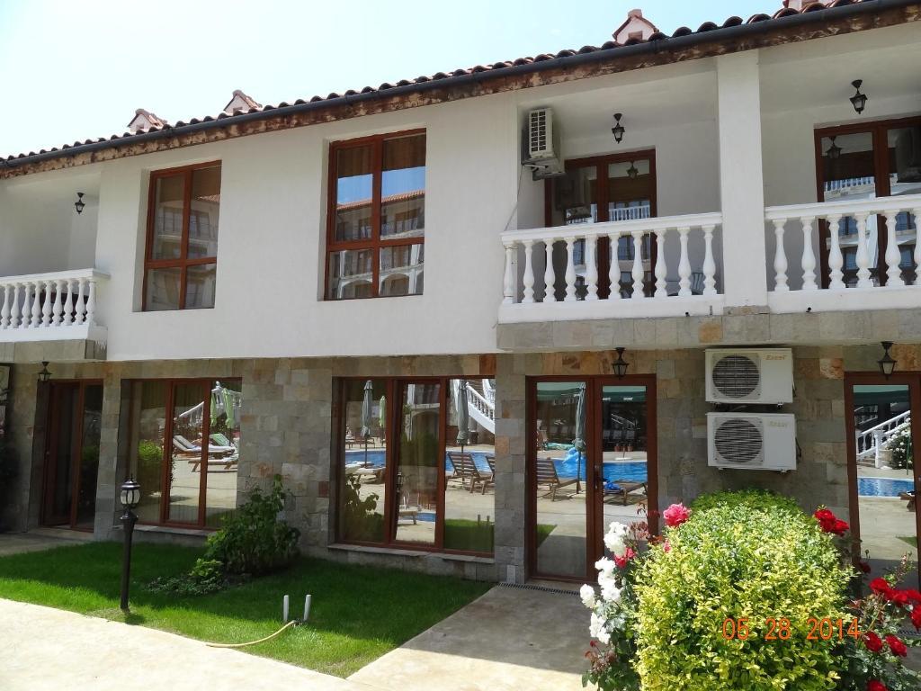 Villa mit 2 Schlafzimmern