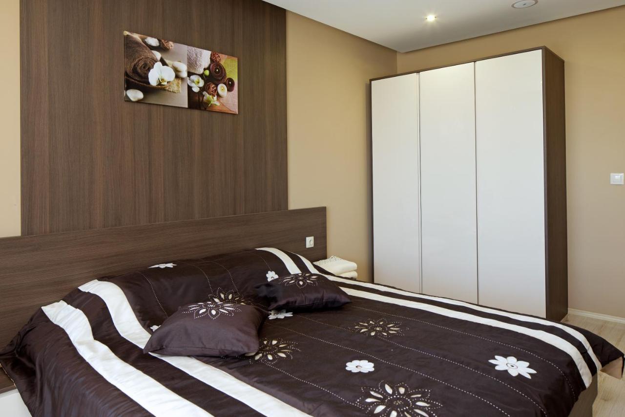 Suite 1 Chambre - Vue Latérale sur Mer
