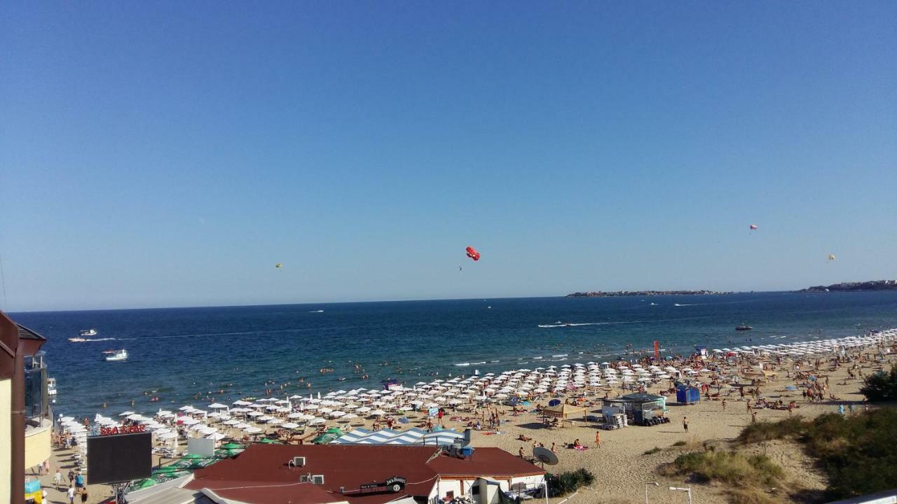 Appartamento con 1 Camera da Letto e Vista Mare (2 Adulti + 2 Bambini)