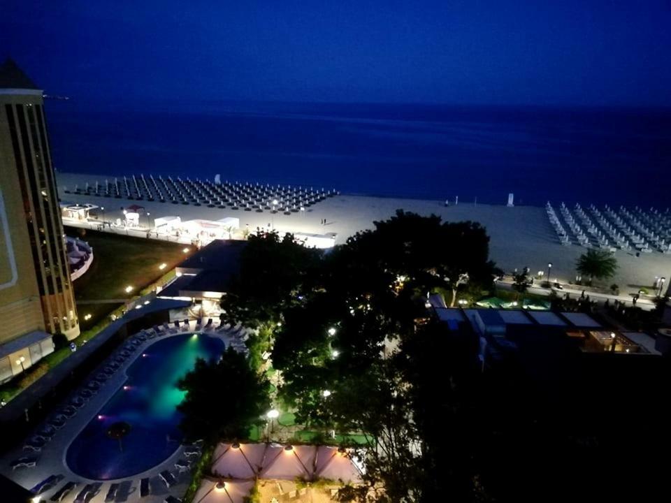 Standard Twin Room with Sea View (2 Adults + 1 Child),974927506:JPEG