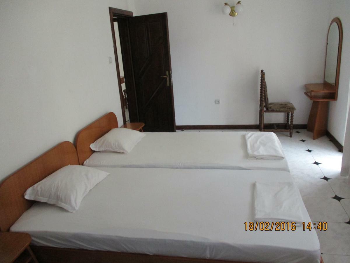 Two-Bedroom Apartment,1254550399:JPEG