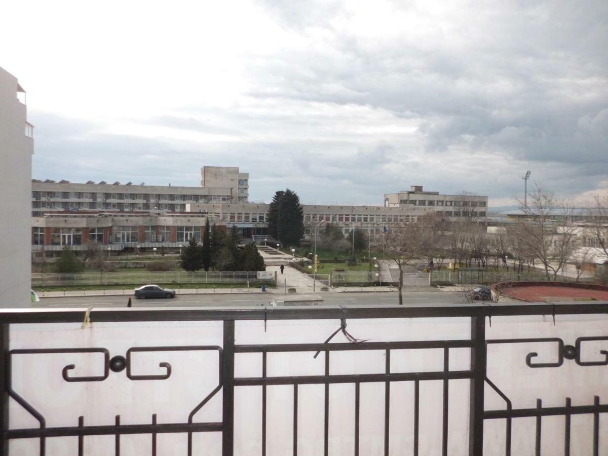 Apartment,861792092:JPEG