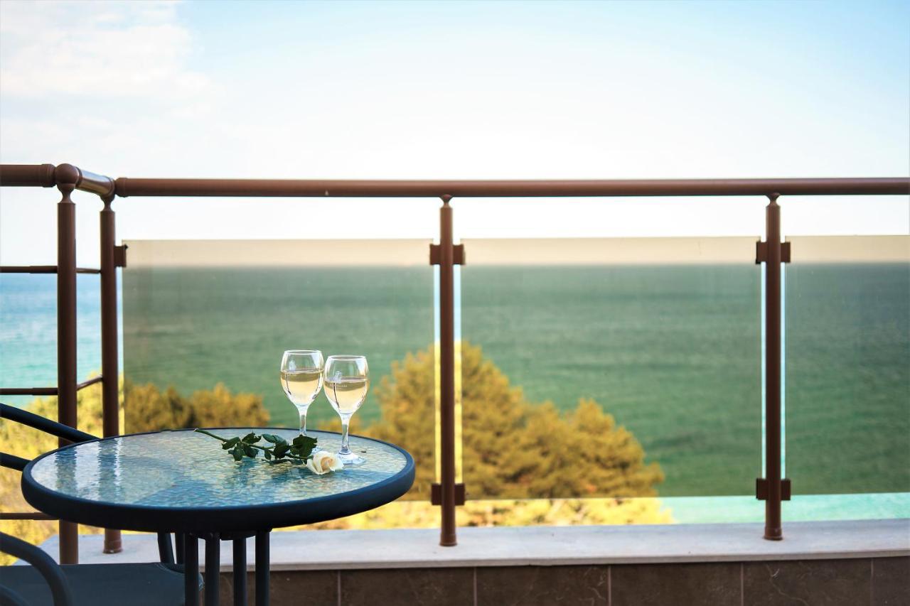 Apartment mit 2 Schlafzimmern, Balkon und Meerblick, Vollpension inbegriffen