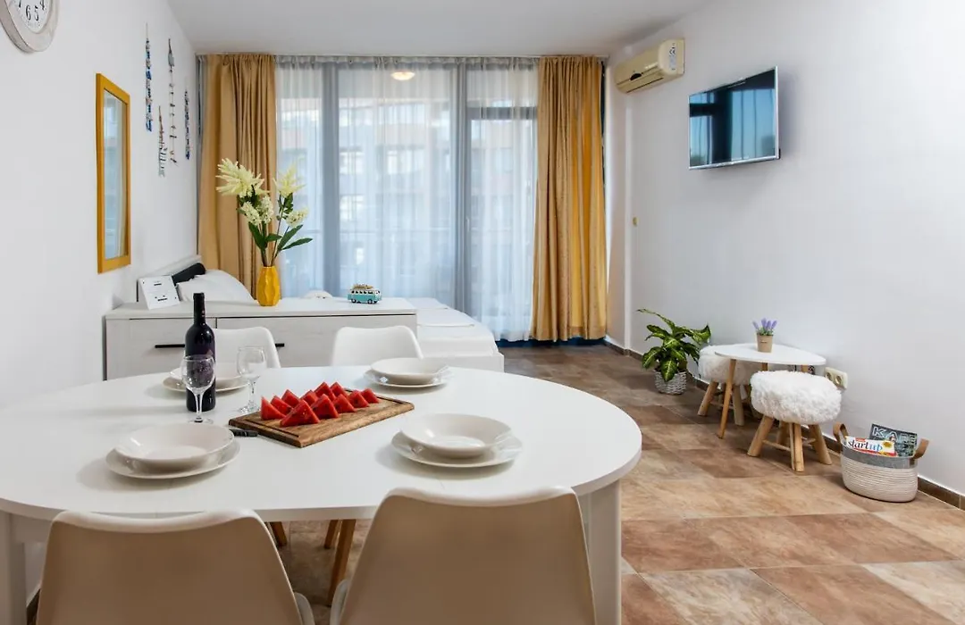 Stylish Flat In The Top Centre Of Sunny Beach By Flаt Manаger-1