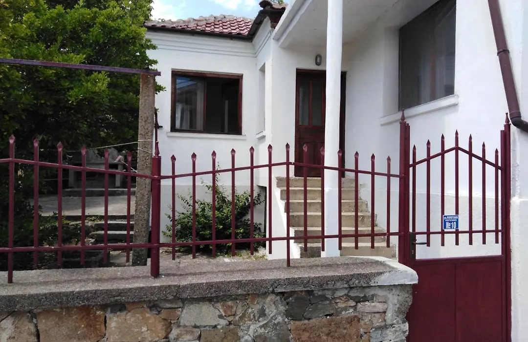 Town House On Ropotamo Str.-1