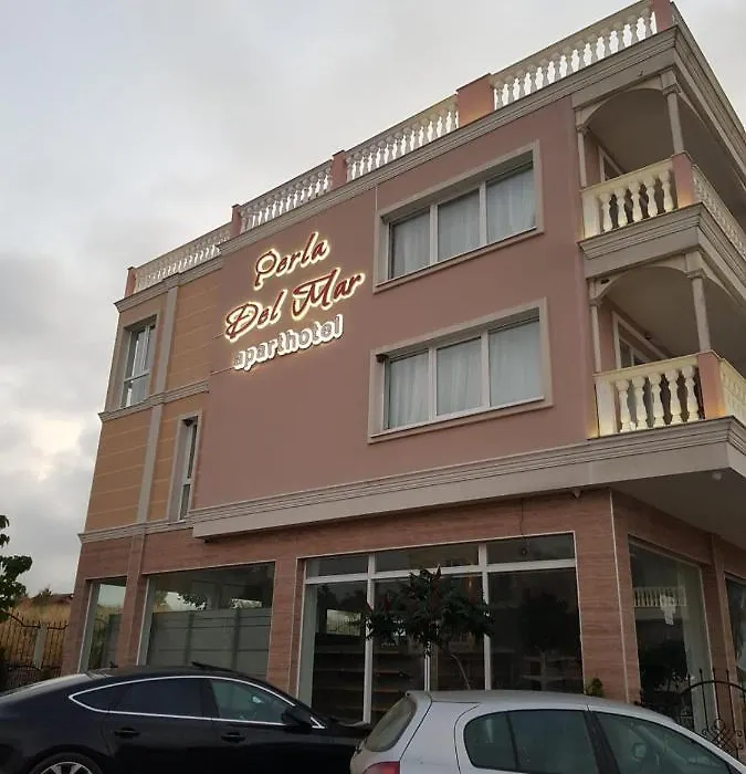 Perla Del Mar Aparthotel-1