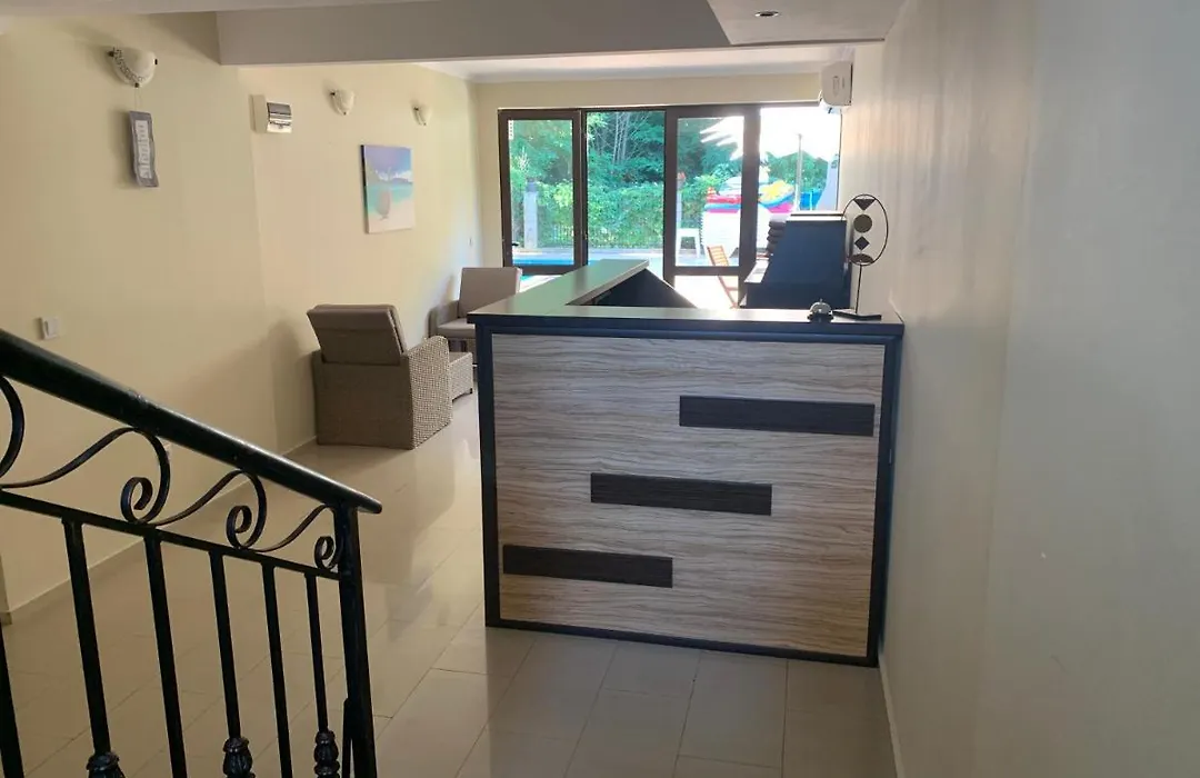 Park And Pool Family Room-1
