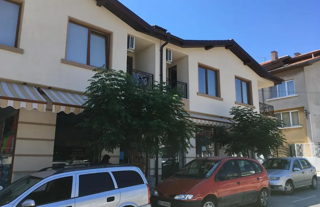 Guest House Zornica In Obzor-1