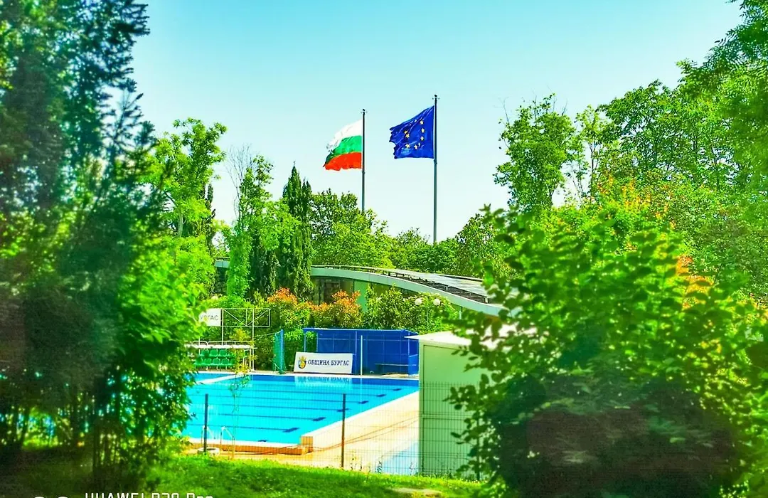 Luxury Apartments Alix-1