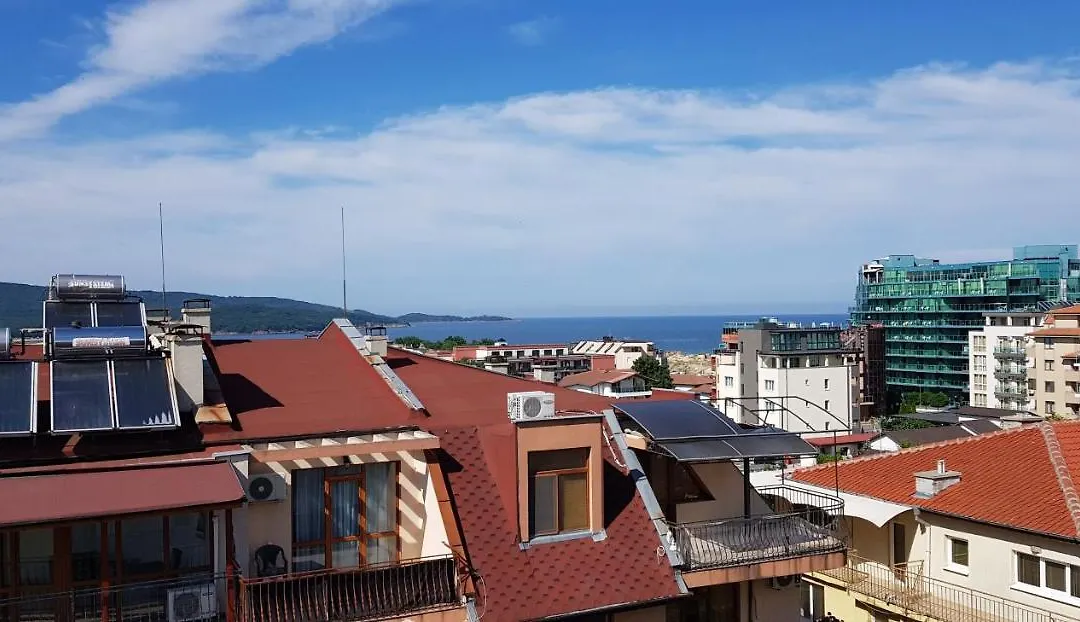 Hotel Laguna - Guest House-1
