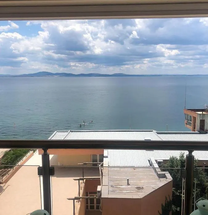 Apartment Nadejda-1