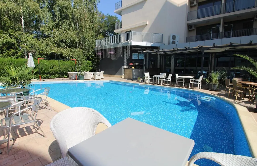 Menada Sapphire Apartments-1