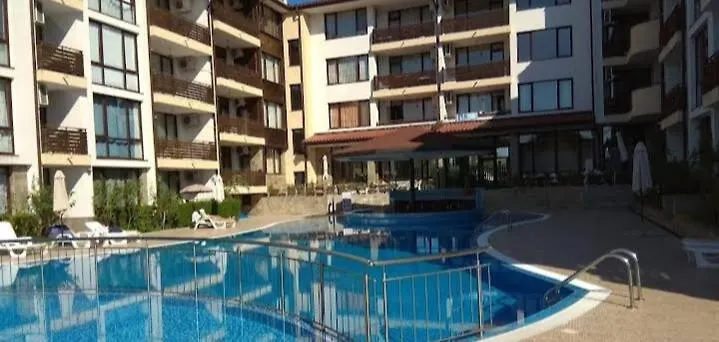Victoria'S Apartments Nesebar-1