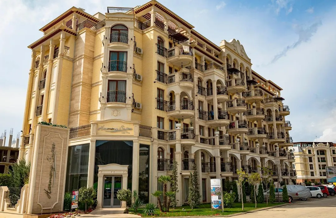 Menada Harmony Suites X-1