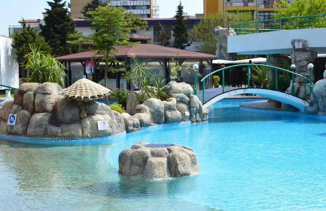 Trakia Plaza Apartment-1
