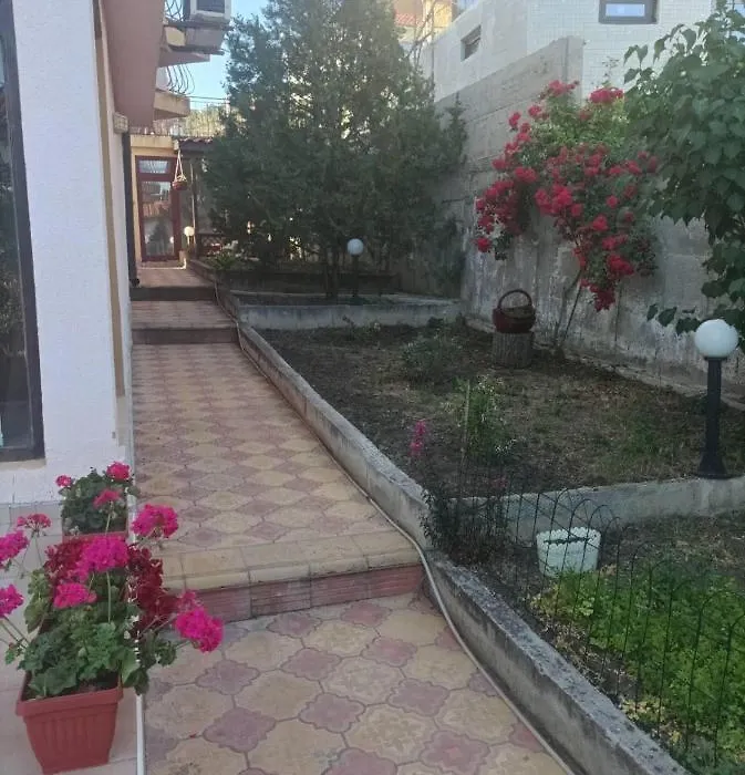 Villa Mars-1