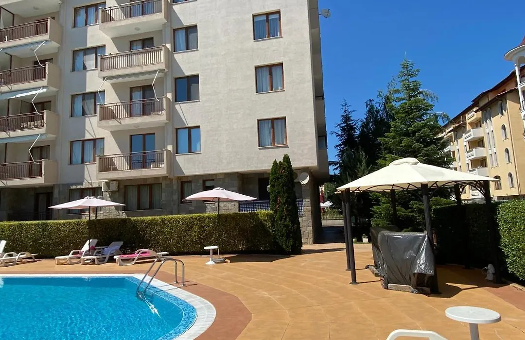 Summer Breеze 204 Private Studio Sunny Beach-1