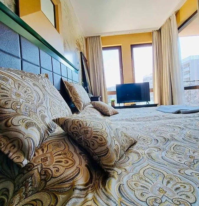 Private Apartament Vip In Royal Beach-1