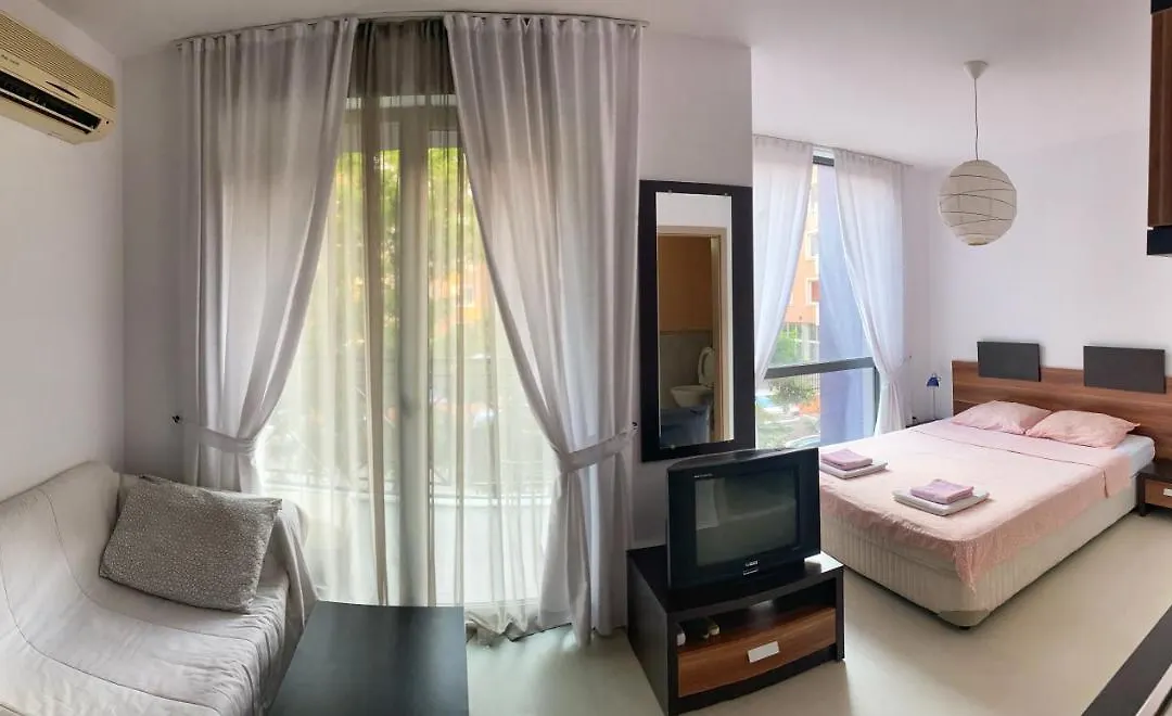 Rainbow 3 Apartment-Studio 223-1
