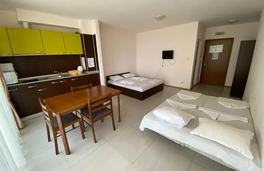 Holiday Apartments Grand Kamelia-1