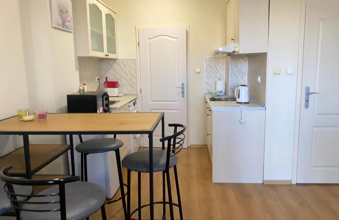 Appartement Flores Park à Slantchev Briag-1