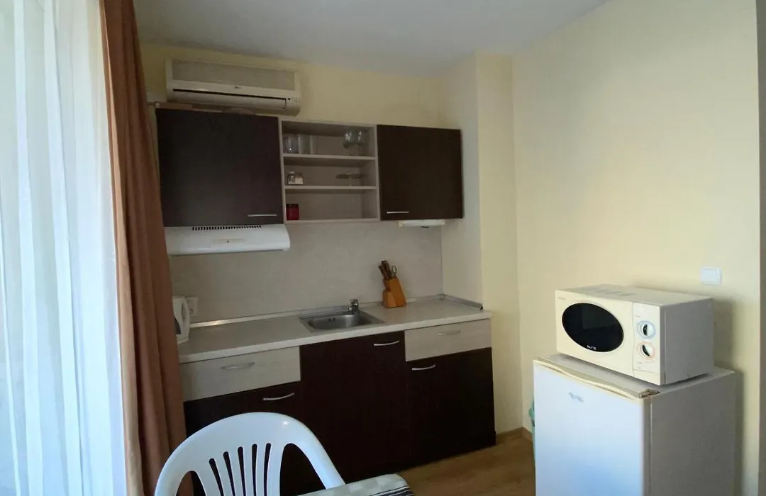 Vechna R 18 Studio Sunny Beach-1
