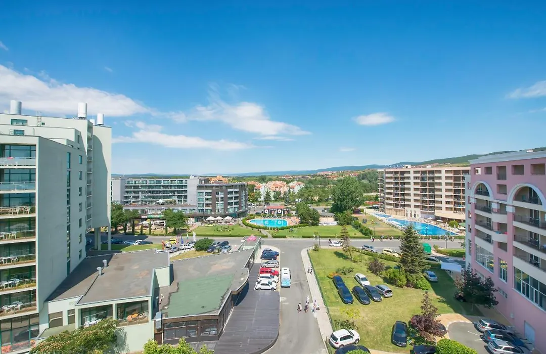 Magic Beach Apartments-1