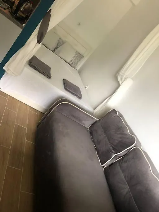 Luxurious Studio Apt,4* Cascadas-1